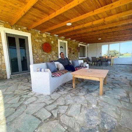 Kenny'S Villa มัสติคารี ภายนอก รูปภาพ