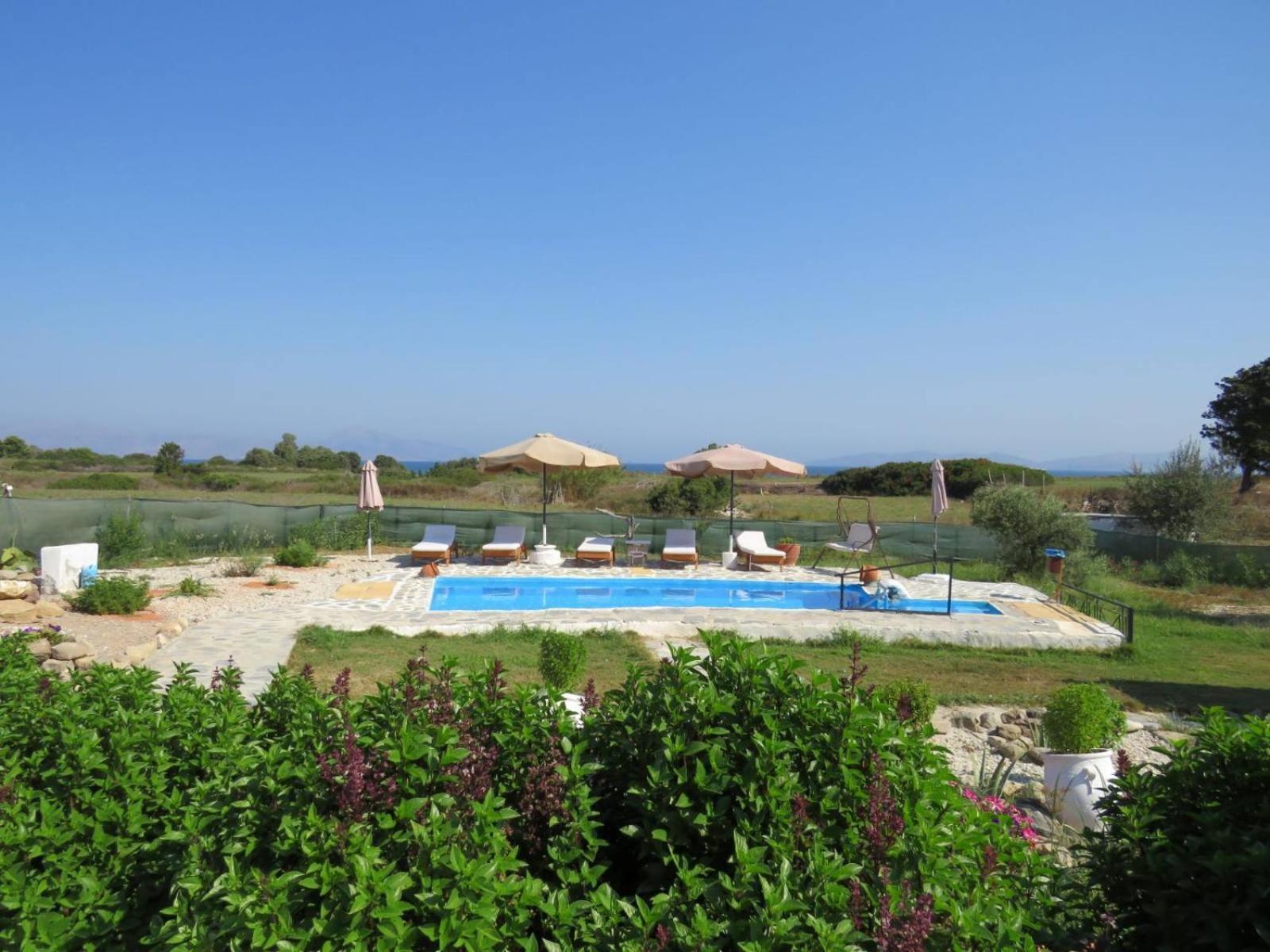 Kenny'S Villa มัสติคารี ภายนอก รูปภาพ